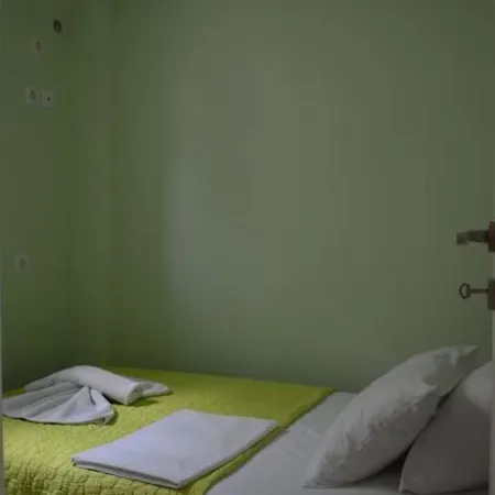 Almiriki Apartment